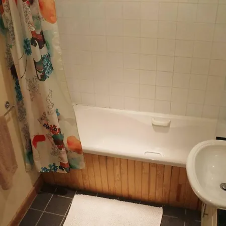 Nice Spacious In Quiet Area With Balcony *